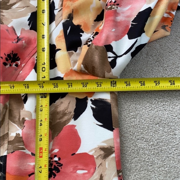 Alfred Dunner Woman 18W floral jacket - Picture 8 of 15